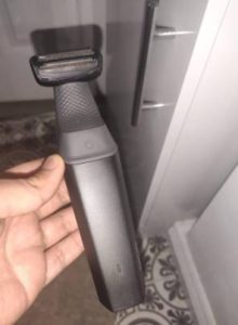 ماكينة حلاقة فيليبس Philips مائية لحلق شعر العانة اثناء الاستحمام photo review