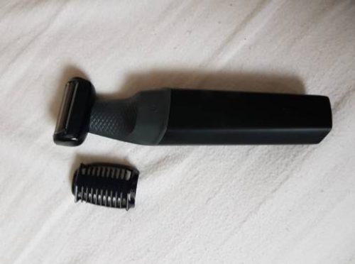 ماكينة حلاقة فيليبس Philips مائية لحلق شعر العانة اثناء الاستحمام photo review